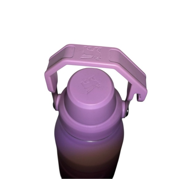 Stanley Aerolight IceFlow Bottle in Purple 36oz - Picture 8 of 15